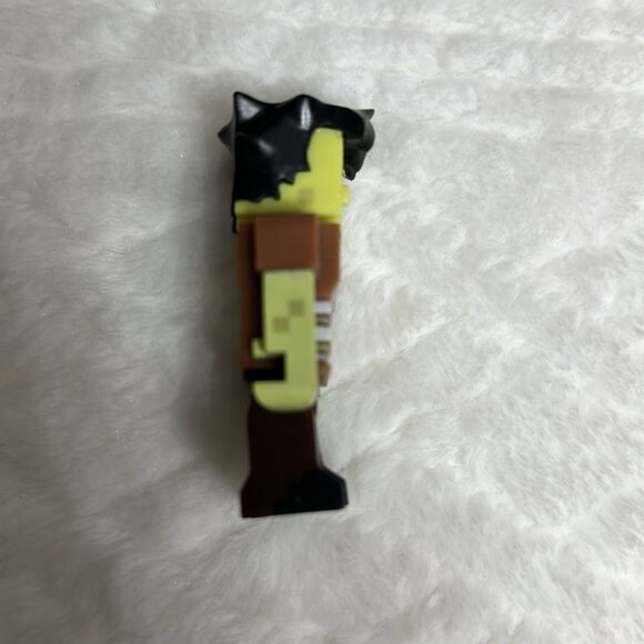 Minecraft Jazwares 2014 Terraria World Zombie Action Figure 3” Minecraft - Picture 6 of 10